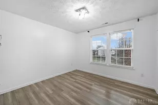 1349 Senna St, Tipp City, OH 45371 - Photo 36