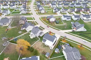 1349 Senna St, Tipp City, OH 45371 - Photo 68