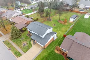 8581 Pinegate Way, Huber Heights, OH 45424 - Photo 42