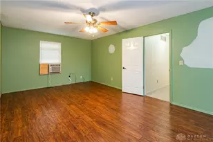 8581 Pinegate Way, Huber Heights, OH 45424 - Photo 24