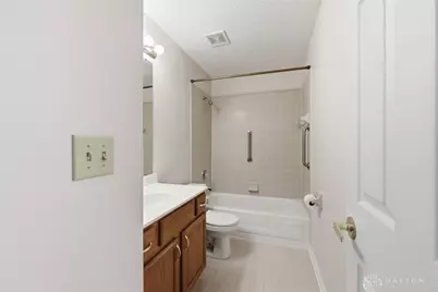 1124 Napa Ridge, Dayton, OH 45458 - Photo 30