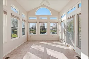 1124 Napa Ridge, Dayton, OH 45458 - Photo 14