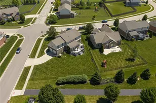 9372 Aspen Brook Ct, Clearcreek Twp, OH 45458 - Photo 72
