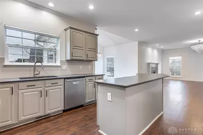 1270 Camden Trace, Beavercreek, OH 45434 - Photo 8