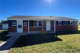 115 Ostend St, Brookville, OH 45309 - Photo 2