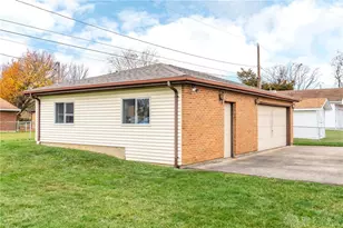 7238 Belle Plain Dr, Dayton, OH 45424 - Photo 28