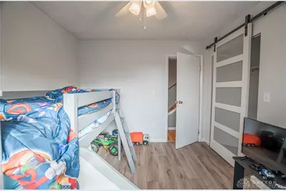 7040 Frederick Pike, Dayton, OH 45414 - Photo 14