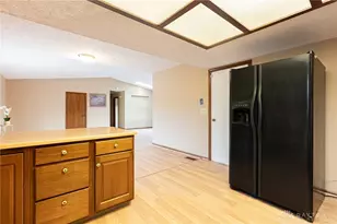 7601 Springdawn Dr, Trotwood, OH 45426 - Photo 10