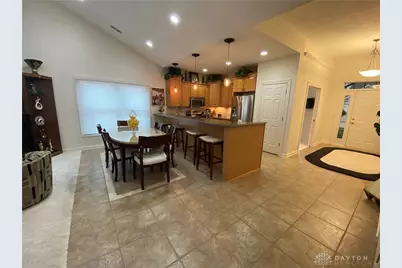 125 Cobblestone Lane, Springboro, OH 45066 - Photo 4