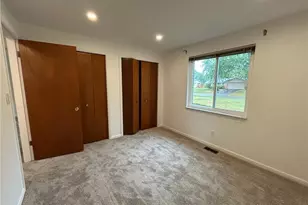 2272 Berrycreek Dr, Dayton, OH 45440 - Photo 18