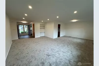 2272 Berrycreek Drive, Dayton, OH 45440 - Photo 4