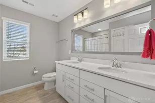 10152 Gully Pass Dr, Washington Twp, OH 45458 - Photo 26