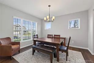 10152 Gully Pass Dr, Washington Twp, OH 45458 - Photo 4