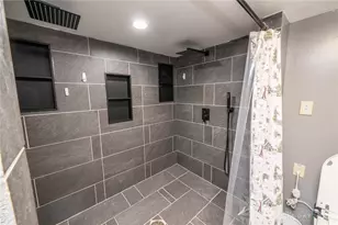 283 Spinning Rd, Dayton, OH 45431 - Photo 16