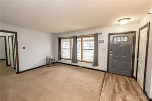 283 Spinning Rd, Dayton, OH 45431 - Photo 2