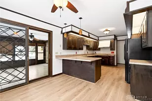 256 E Rahn Rd, Dayton, OH 45429 - Photo 20