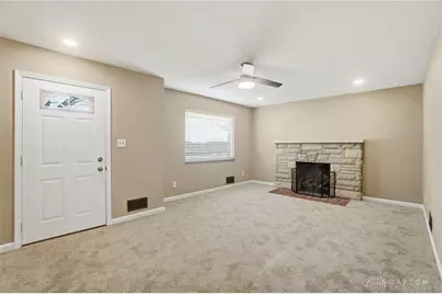 318 E Central Avenue, Springboro, OH 45066 - Photo 2