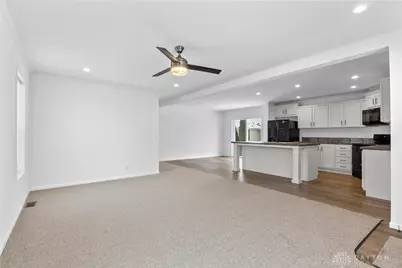 482 Kalynn Circle #18, Fairborn, OH 45324 - Photo 4