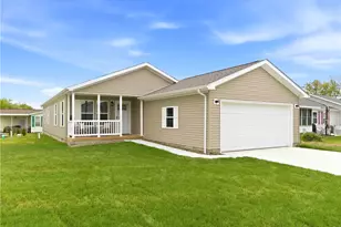 482 Kalynn Cir, Fairborn, OH 45324 - Photo 1