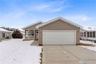 482 Kalynn Cir, Fairborn, OH 45324 - Photo 1