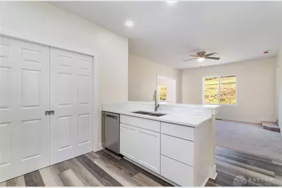 1942 Walnut Street, Loveland, OH 45140 - Photo 6