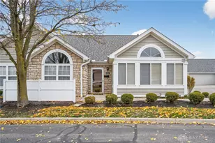 4618 Cobblestone Dr, Tipp City, OH 45371 - Photo 4