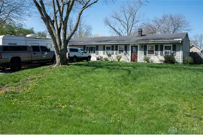 701 Easter Drive, Franklin, OH 45005 - Photo 2