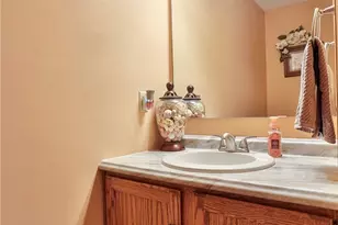 6331 Adams Cir, Washington Twp, OH 45459 - Photo 12