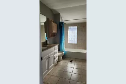 3927 Davis Avenue, Cincinnati, OH 45211 - Photo 6