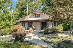 805 E Linden Ave, Miamisburg, OH 45342 - Photo 2