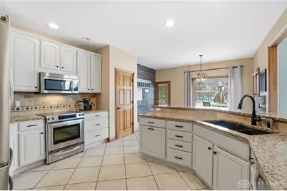 82 Countryside Drive, Troy, OH 45373 - Photo 24