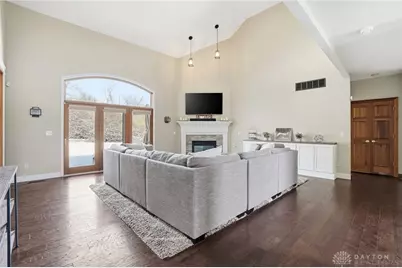 82 Countryside Drive, Troy, OH 45373 - Photo 12