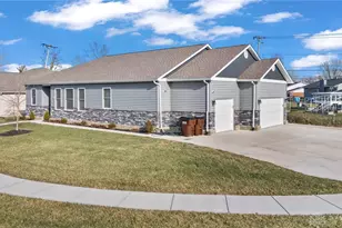 130 Allison Ct, Englewood, OH 45322 - Photo 2