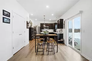 121 Mound Builder Pl, Carlisle, OH 45005 - Photo 16