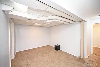 415 Shadowlawn Avenue, Dayton, OH 45419 - Photo 32