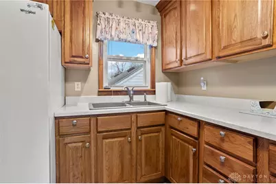 3723 Roslyn Avenue, Dayton, OH 45429 - Photo 12