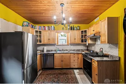 425 W Franklin Street, Troy, OH 45373 - Photo 10