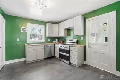 2900 California Avenue, Dayton, OH 45419 - Photo 8