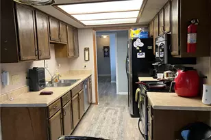 2117 Robinhood Dr, Miamisburg, OH 45342 - Photo 10