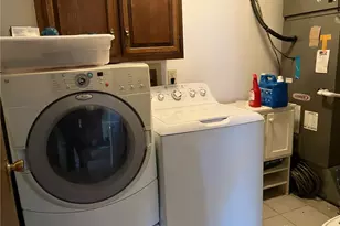 2117 Robinhood Dr, Miamisburg, OH 45342 - Photo 26