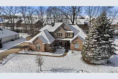 7195 Mohawk Trail Road, Miami Township, OH 45459 - Photo 2