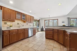 7195 Mohawk Trail Rd, Miami Township, OH 45459 - Photo 22