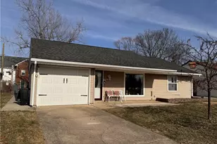 74 Gibraltar Dr, Germantown, OH 45327 - Photo 2