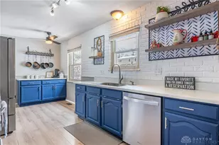 9742 S Stagecoach Dr, Centerville, OH 45458 - Photo 16