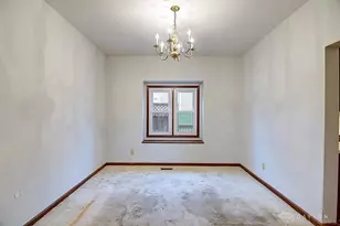 1953 Baldwin Dr, Dayton, OH 45459 - Photo 10