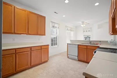 369 Bending Branch Lane, Miamisburg, OH 45342 - Photo 12