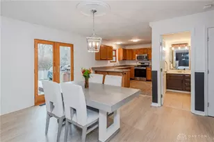 1348 Berkshire Dr, Xenia, OH 45385 - Photo 10