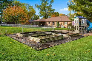 9735 Sheehan Rd, Dayton, OH 45458 - Photo 48