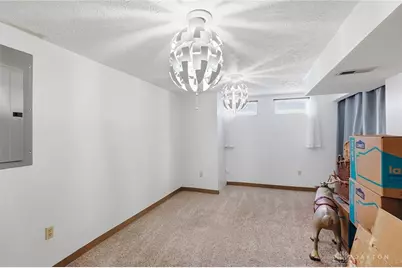 9735 Sheehan Road, Dayton, OH 45458 - Photo 36