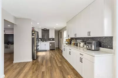 218 Chatham Drive, Fairborn, OH 45324 - Photo 18